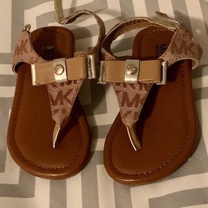 Michael Kors Toddler Size 6 Sandal